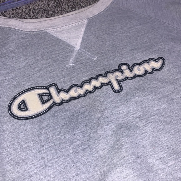 champion grey crewneck - Picture 2 of 5